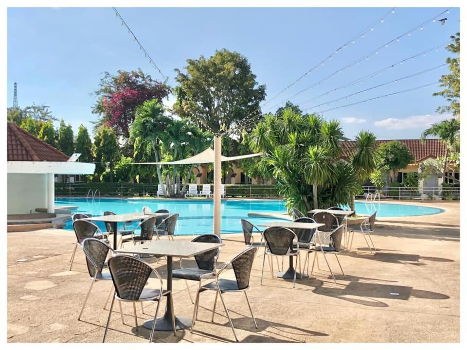 Dad D Resort By Lopburi Inn Resort Eksteriør billede