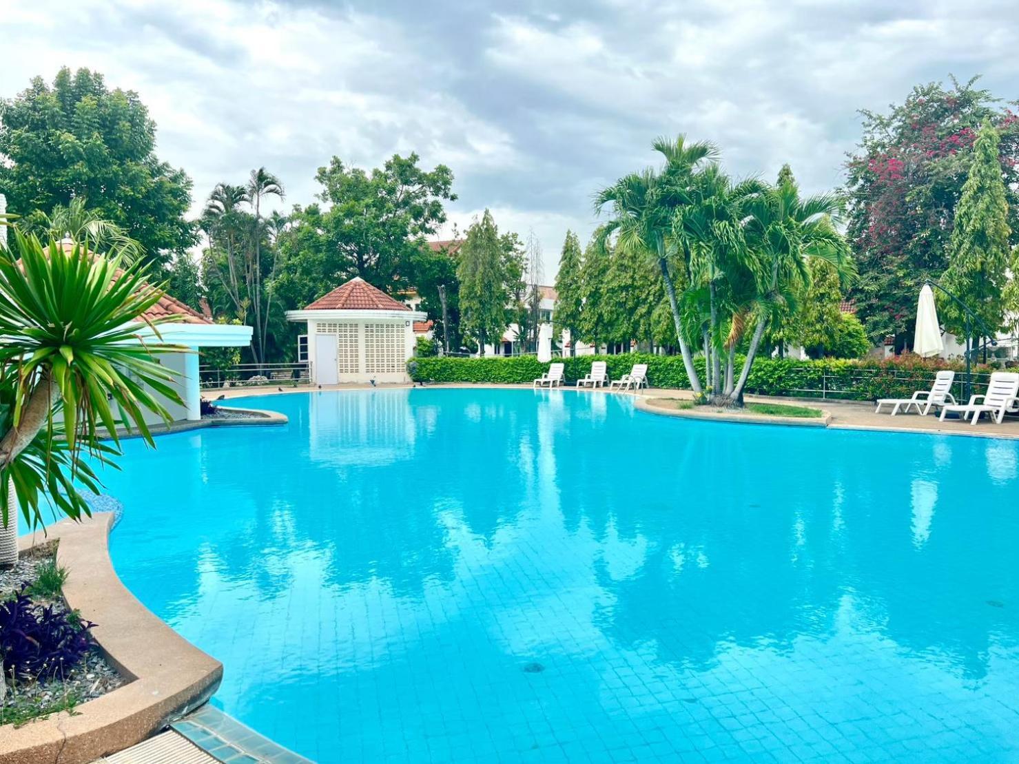 Dad D Resort By Lopburi Inn Resort Eksteriør billede