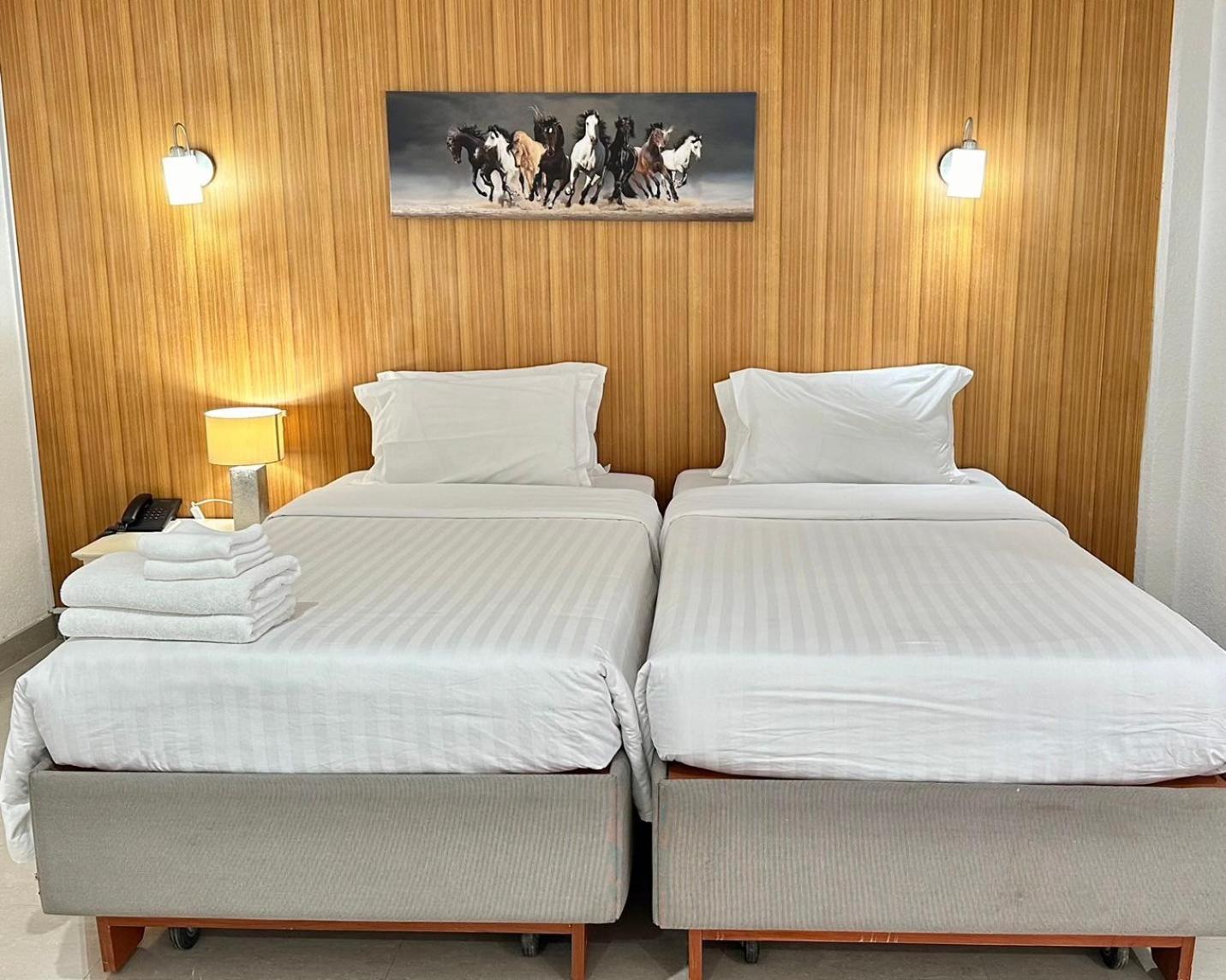 Dad D Resort By Lopburi Inn Resort Eksteriør billede