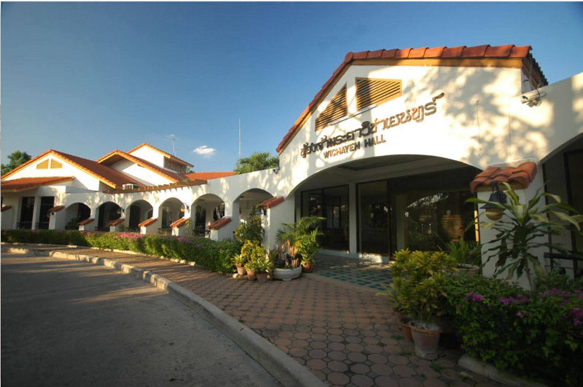 Dad D Resort By Lopburi Inn Resort Eksteriør billede