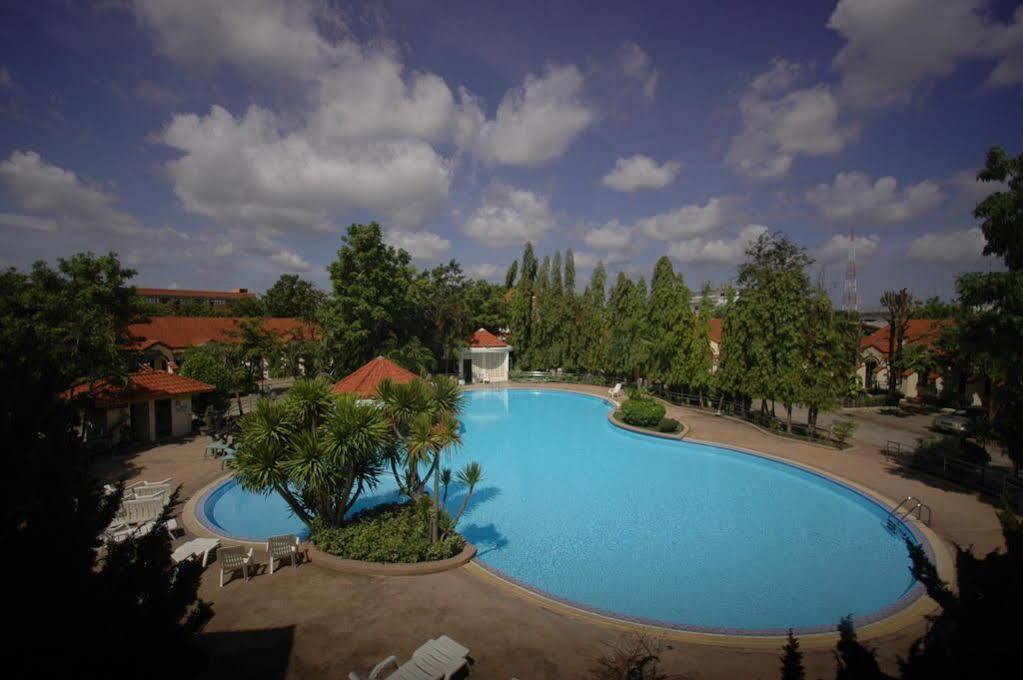 Dad D Resort By Lopburi Inn Resort Eksteriør billede